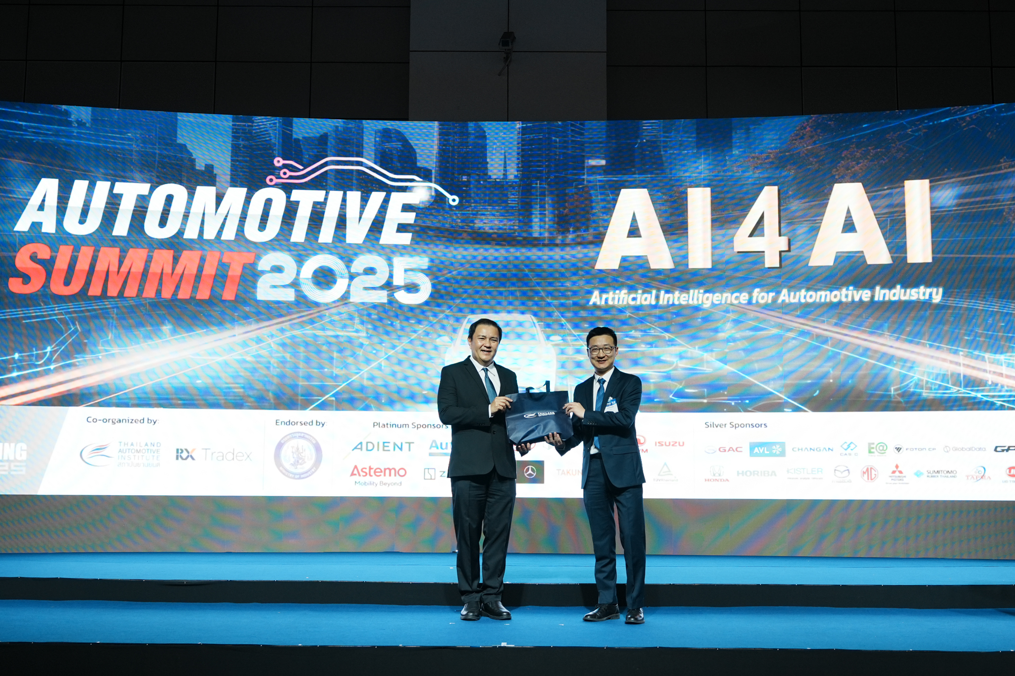 タイ・バンコクで開催されたAutomotive Summit 2025にプラチナスポンサーとして協力